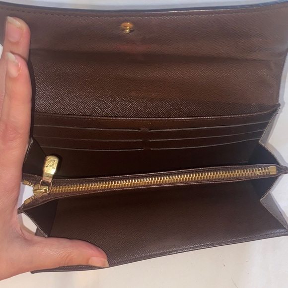 Louis Vuitton Damiar Ebene Sarah wallet. - Picture 6 of 9